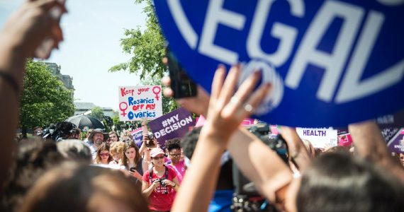 Com aborto facilitado até o nascimento, Nova Zelândia ameaça restringir ação pró-vida