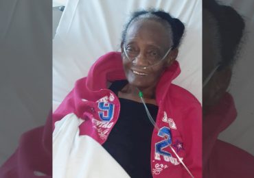 Idosa de 94 anos com coronavírus fica curada após orações