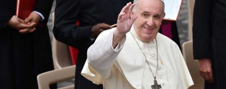 "Os prazeres de comer e do sexo vêm de Deus”, diz papa Francisco