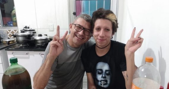 Pastor que teve filho trans assassinado por companheiro vai militar na causa LGBT