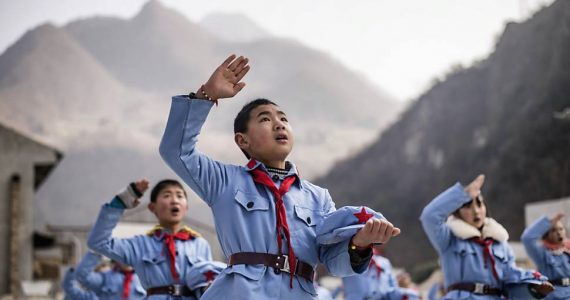 Por serem cristãs, crianças sofrem perseguição nas escolas da China