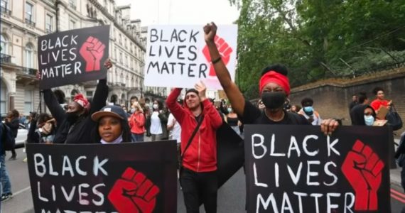 Pressionado, Black Lives Matter deleta página em que pregava fim da família tradicional