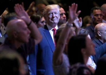 Evangélicos serão cruciais para vitória de Trump nas eleições, diz analista