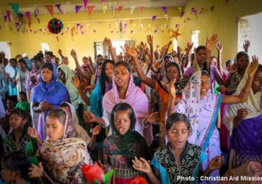 Polícia proíbe cristãos na Índia de realizarem cultos domésticos