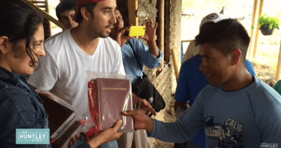 Testemunho: missionário brasileiro é preso por amor a Cristo após entregar  bíblias | Notícias Gospel