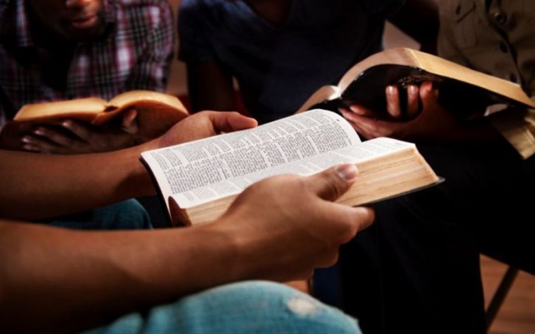 Para resgatar "princípios", município torna leitura da Bíblia obrigatória em escolas | Notícias Gospel