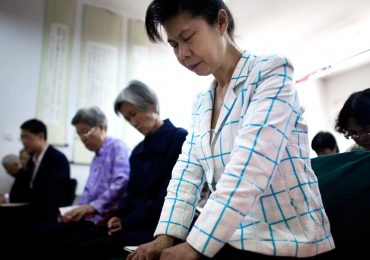 Governo comunista da China está fazendo lavagem cerebral em cristãos, denuncia ex-detento