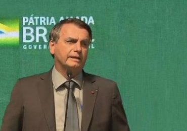 Bolsonaro espera que STF libere cultos: ‘Quem não é cristão, que não vá'