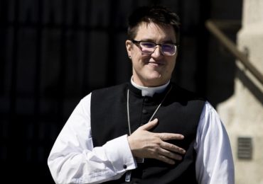 Igreja Luterana dos EUA elege seu primeiro bispo transgênero e recebe críticas