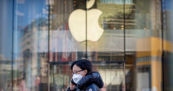 Apple acata ordem da China e remove app da Bíblia de sua plataforma
