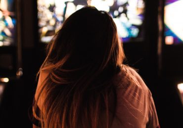 Caso Billie Eilish: 5 lições para pais prevenirem males da pornografia a seus filhos