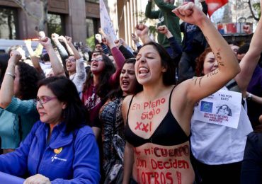Chile quer legalizar o aborto "sem qualquer limitação", diz ativista pró-vida