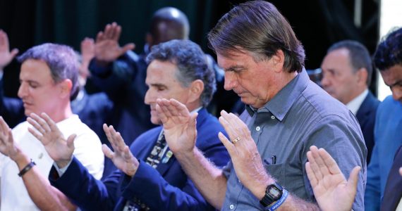 Apoio de evangélicos a Bolsonaro nas eleições exige defesa de valores, diz jornalista