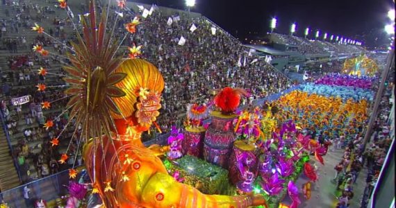 Carnaval adiado leva Globo a amargar prejuízo superior a R$ 200 milhões