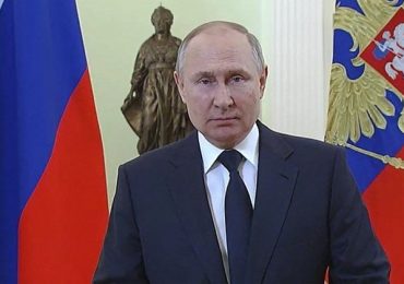 Rumores de guerra: Rússia ameaça o mundo com 'perigo grave'