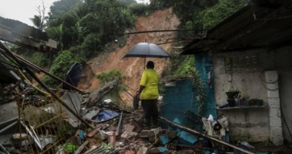 PE: igrejas se mobilizam para ajudar vítimas de enchentes; governo envia R$ 1 bilhão