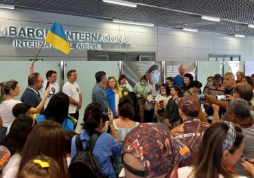 Com ajuda da Igreja, refugiados ucranianos chegam ao Brasil comovidos