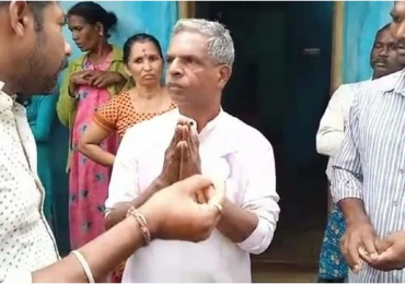 Pastor é preso após ser acusado de converter 1000 pessoas na Índia