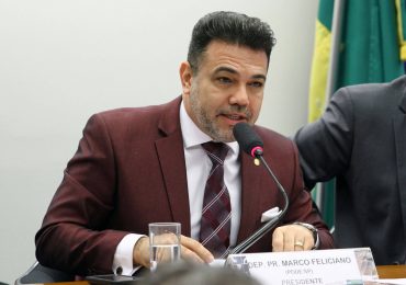 Feliciano condena filme que encena morte de Bolsonaro: 'Covarde'