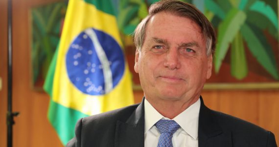 Bolsonaro defende que 'Joãozinho seja Joãozinho'; imprensa ataca