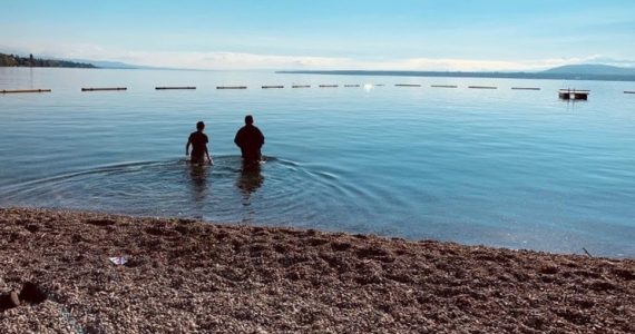 Igrejas são proibidas de batizar fiéis em lago na Suíça e recorrem a tribunal