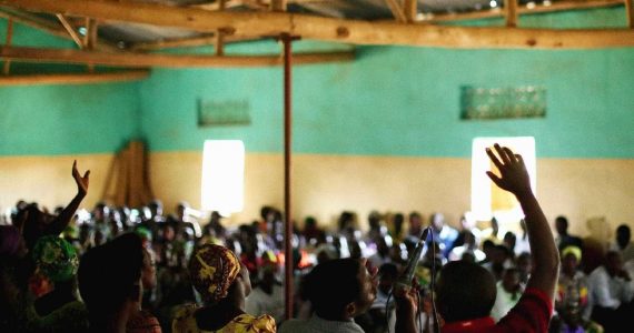 Igrejas fechadas. pastores presos: Ruanda é palco de perseguição