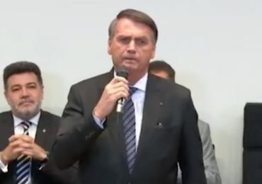 Em culto na Câmara, Bolsonaro reitera posição contra drogas e ideologia de gênero