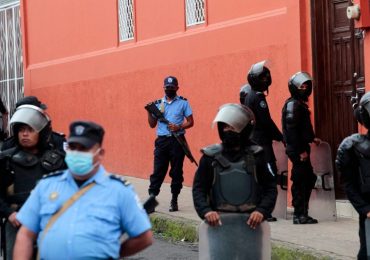 Nicarágua, governada por aliado de Lula, persegue igrejas e fecha rádios cristãs