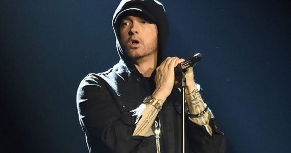 Eminem grava música clamando a Jesus, a quem chama de Salvador
