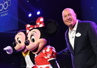 Após resposta negativa do público, Disney demite CEO que impôs ideologia de gênero