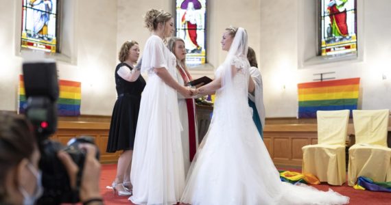 Um dos epicentros da Reforma, Suíça vê igrejas aprovarem o ‘casamento gay'