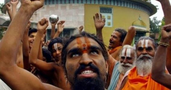600 cristãos rejeitam negar Jesus e fogem para floresta sob perseguição de hindus radicais