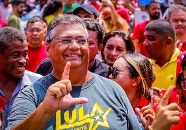 Dino cita a Bíblia para defender prisão de manifestantes anti-Lula