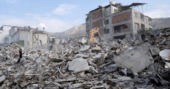Pastor diz que região bíblica virou 'cidade fantasma' com terremoto