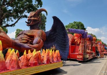 Desfile de Carnaval no Rio ataca a fé cristã e distorce a Bíblia