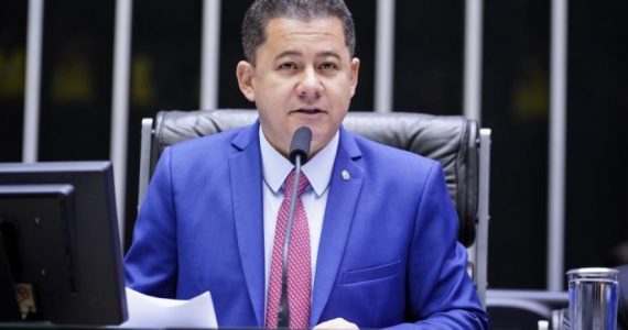Pastor da AD Madureira defende PL da Censura: 'Ajudei no texto'