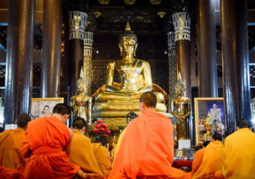 Missionários levam a Palavra de Deus a budistas e dezenas se convertem na Tailândia