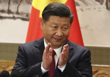 Alegando querer “estabilidade social", ditador da China acirra perseguição religiosa