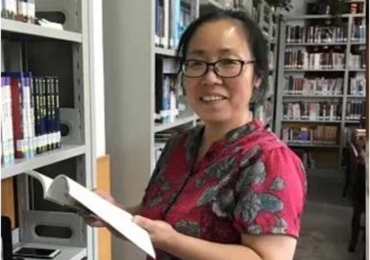 Cristãos chineses ficam maravilhados ao ter acesso à doação de livros teológicos