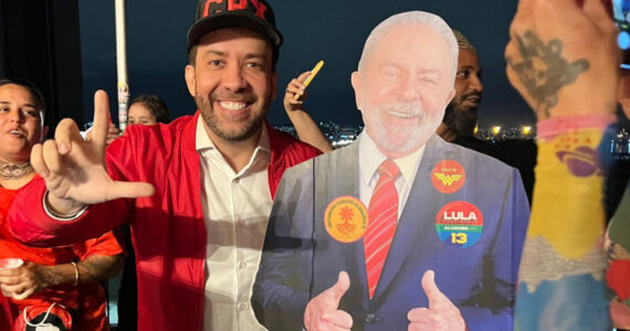 ‘Evangélico’, Janones admite ter criado fake news para ajudar Lula