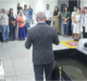 Hospital atende pedido de paciente terminal e improvisa tanque para batismo cristão