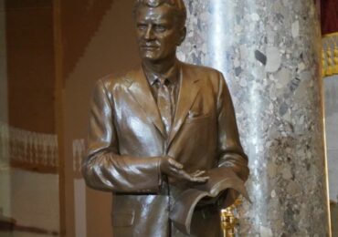 Congresso dos EUA inaugura homenagem a Billy Graham: ‘Embaixador do Reino em nossas vidas’