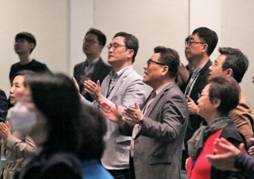 Cristãos coreanos querem romper com Igreja Metodista após permissão para uniões LGBT