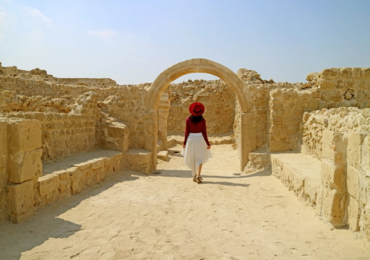 Arqueólogos descobrem ruínas de antigo edifício cristão imponente em país muçulmano