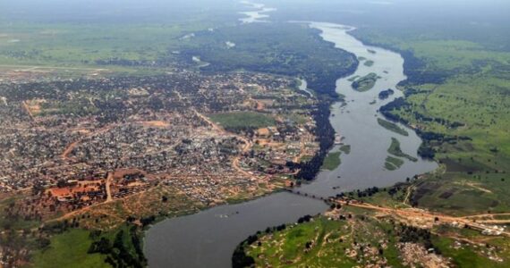 Muçulmanos expulsam à força cristãos refugiados em região de conflito no Sudão do Sul