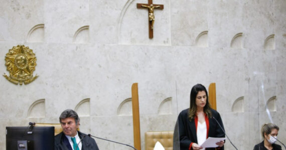 STF forma maioria a favor da permanência de símbolos religiosos em prédios públicos